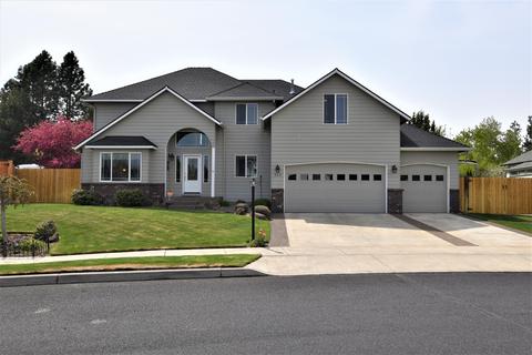 345 SE Soft Tail Loop, Bend, OR 97702 photo 1