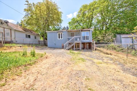 341 Willis Ave, Glendale, OR 97442 photo 9