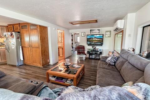 731 Greenleaf Dr, Eagle Point, OR 97524 photo 14