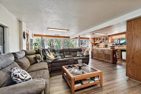 731 Greenleaf Dr, Eagle Point, OR 97524 photo 13