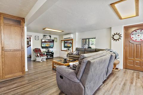 731 Greenleaf Dr, Eagle Point, OR 97524 photo 11