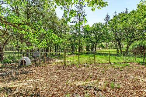 731 Greenleaf Dr, Eagle Point, OR 97524 photo 51
