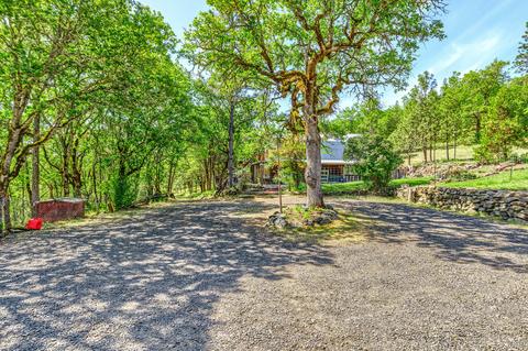 731 Greenleaf Dr, Eagle Point, OR 97524 photo 32
