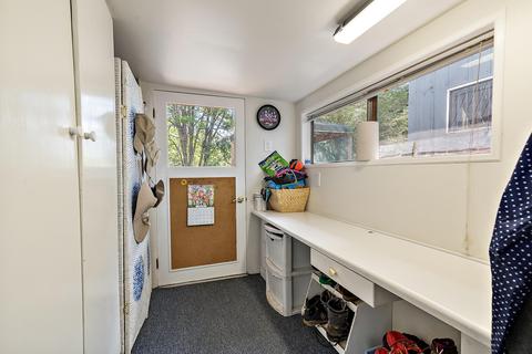 731 Greenleaf Dr, Eagle Point, OR 97524 photo 17