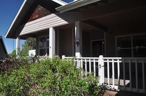 63070 Casey Pl, Bend, OR 97703 photo 2