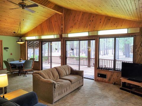 52330 Barberry Cir, La Pine, OR 97739 photo 1