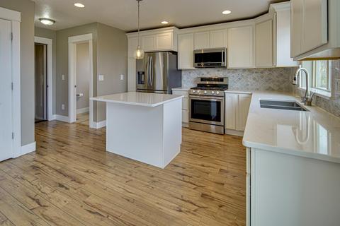 20122 Carson Creek Ct, Bend, OR 97702 photo 9