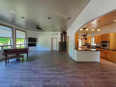 151 Seventh St, Glendale, OR 97442 photo 6