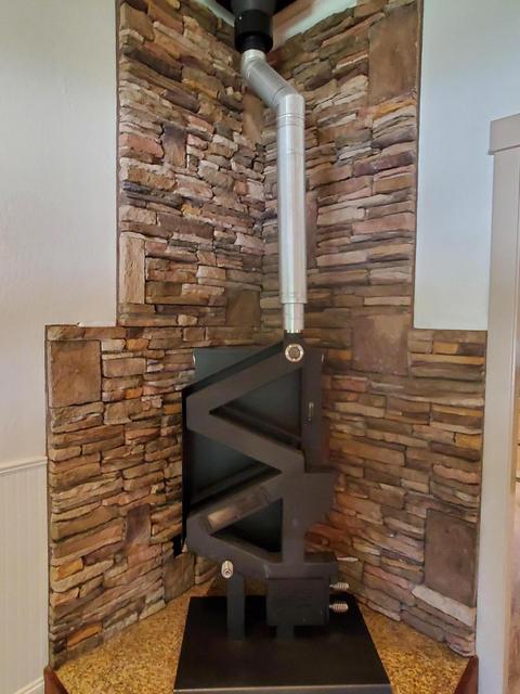 151 Seventh St, Glendale, OR 97442 photo 5