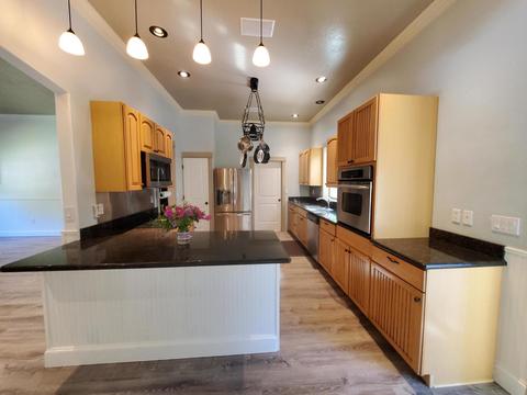 151 Seventh St, Glendale, OR 97442 photo 7