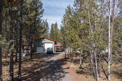 52657 Pine Dr, La Pine, OR 97739 photo 3