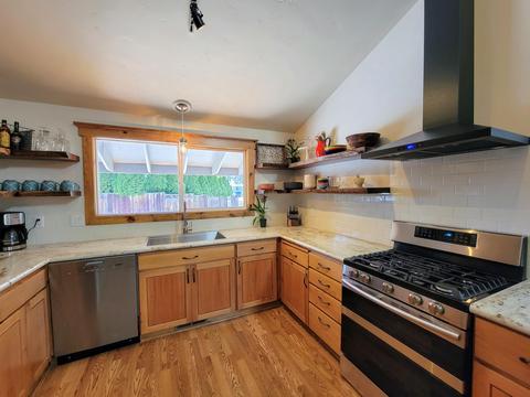 61192 Parrell Rd, Bend, OR 97702 photo 13