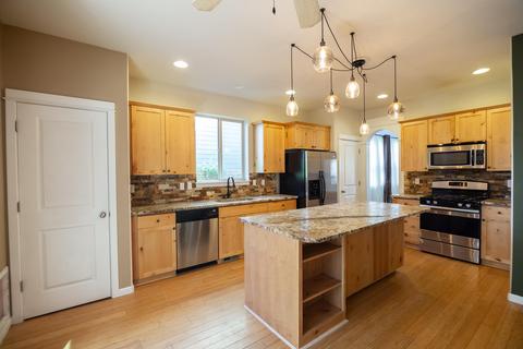 20709 Wandalea Dr, Bend, OR 97701 photo 9