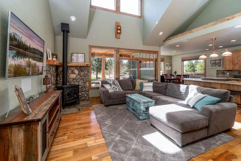 60686 River Bend Dr, Bend, OR 97702 photo 4