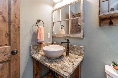 60686 River Bend Dr, Bend, OR 97702 photo 19