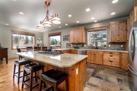 60686 River Bend Dr, Bend, OR 97702 photo 7