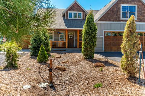 60686 River Bend Dr, Bend, OR 97702 photo 2