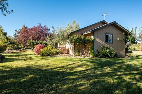 64823 Glacier View Dr, Bend, OR 97703 photo 33
