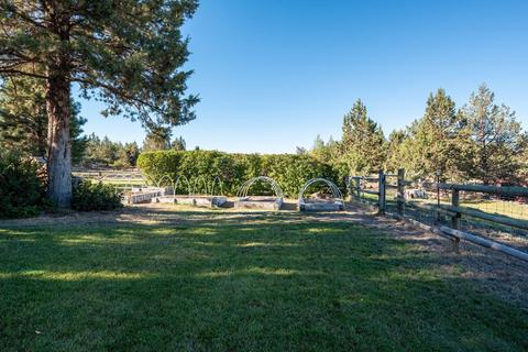 64823 Glacier View Dr, Bend, OR 97703 photo 40