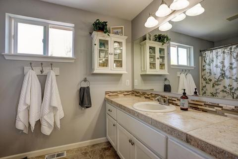20739 Amber Way, Bend, OR 97701 photo 16