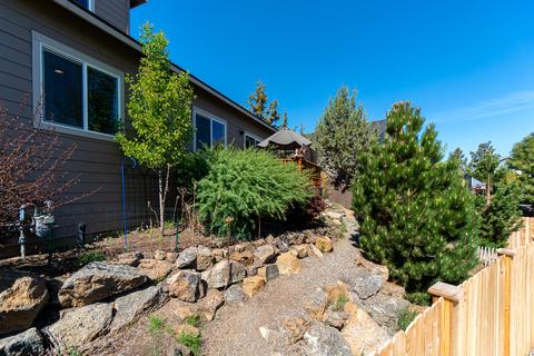 63347 NE Kalamata Loop, Bend, OR 97701 photo 24