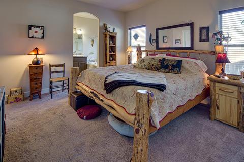 63347 NE Kalamata Loop, Bend, OR 97701 photo 11