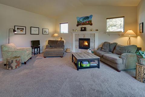 63347 NE Kalamata Loop, Bend, OR 97701 photo 8