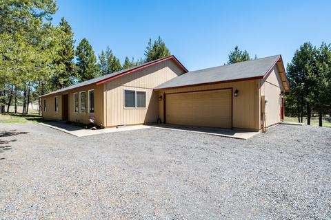 55080 Jack Pine Way, Bend, OR 97707 photo 3