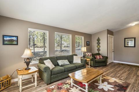 55080 Jack Pine Way, Bend, OR 97707 photo 6