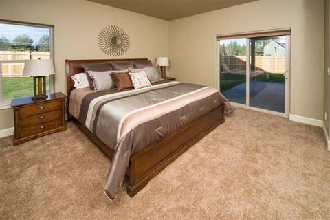 60959 Miles Ct, Bend, OR 97702 photo 6
