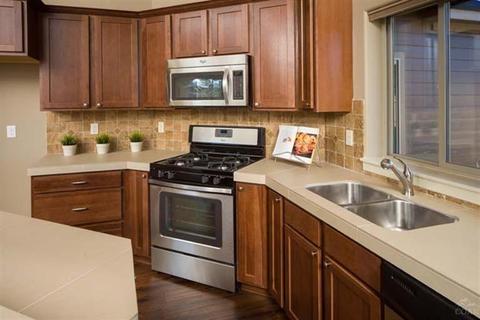 60959 Miles Ct, Bend, OR 97702 photo 4