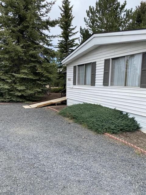 19553 Apache Rd, Bend, OR 97702 photo 2