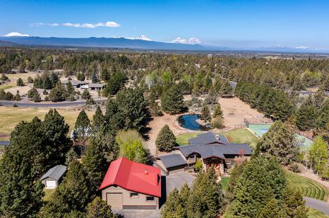 63975 E Quail Haven Dr, Bend, OR 97703 photo 2