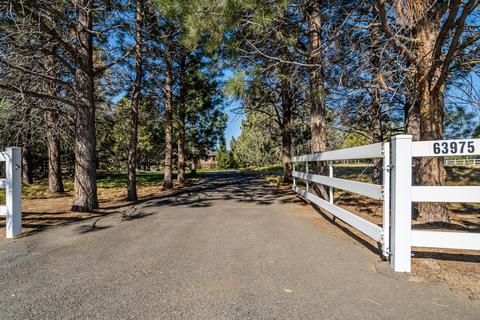 63975 E Quail Haven Dr, Bend, OR 97703 photo 3