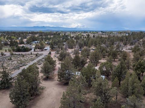 65210 85th Pl, Bend, OR 97703 photo 11
