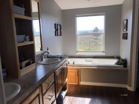 18081 Odegaard Rd, Lakeview, OR 97630 photo 9