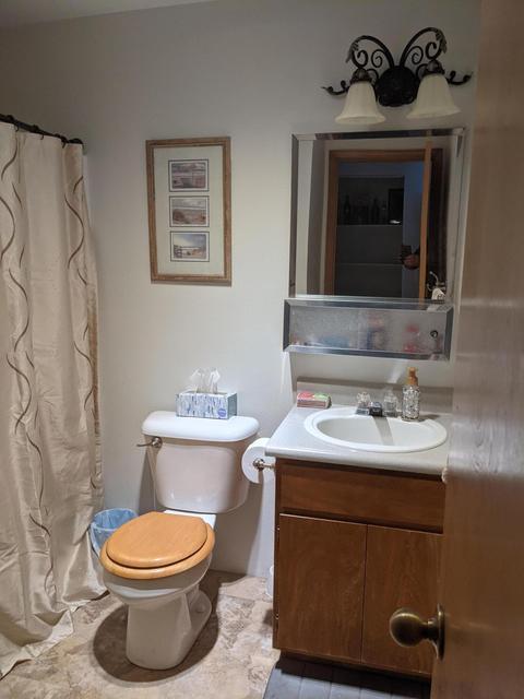 239 Tracy Ave, Eagle Point, OR 97524 photo 5