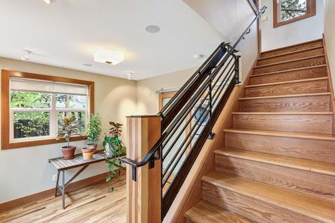 821 NW 17th St, Bend, OR 97703 photo 24