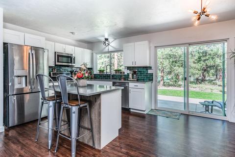 60193 Cheyenne Rd, Bend, OR 97702 photo 9