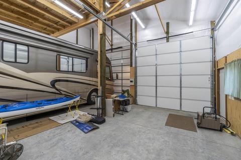 54974 Mallard Dr, Bend, OR 97707 photo 35