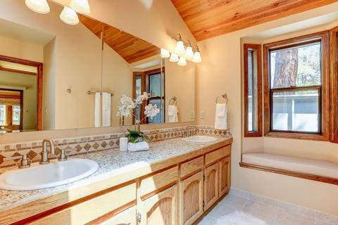 18054 E Butte Ln, Sunriver, OR 97707 photo 19
