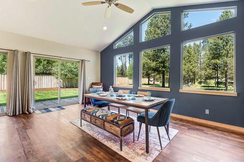 17256 Tholstrup Dr, Bend, OR 97707 photo 12