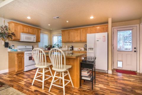 20625 Cherry Tree Ln, Bend, OR 97702 photo 8