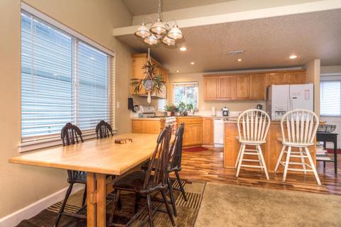 20625 Cherry Tree Ln, Bend, OR 97702 photo 7