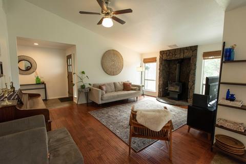 60855 Opal Dr, Bend, OR 97702 photo 11