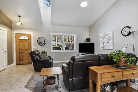 19042 Choctaw Rd, Bend, OR 97702 photo 7