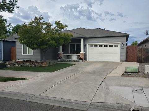 863 S Haskell St, Central Point, OR 97502 photo 1