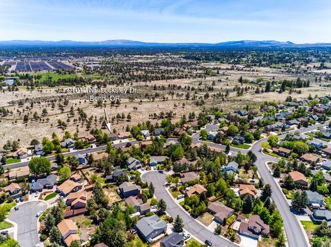 1012 NE Locksley Dr, Bend, OR 97701 photo 41