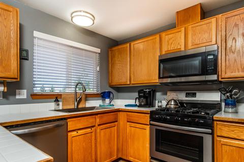 1012 NE Locksley Dr, Bend, OR 97701 photo 5