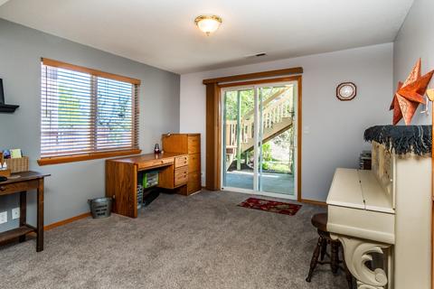 1012 NE Locksley Dr, Bend, OR 97701 photo 23